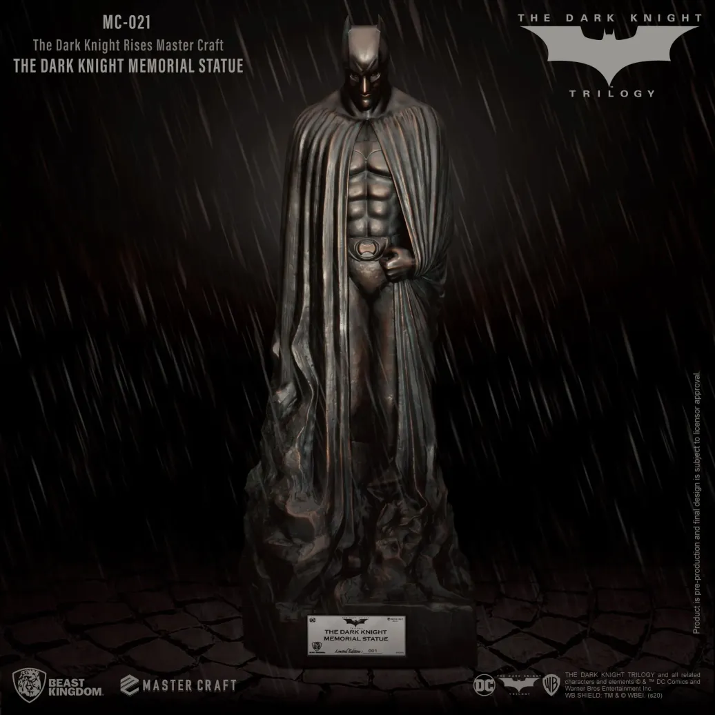 The Dark Knight Rises Memorial Batman Master Craft Statue 45 cm