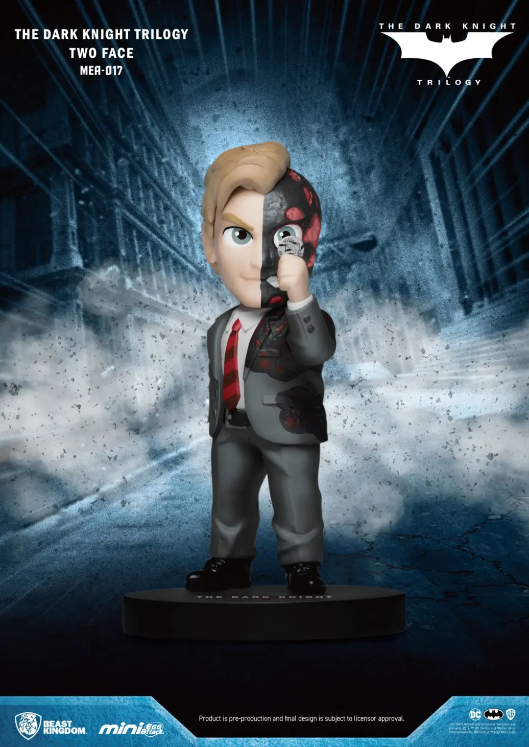 Dark Knight Trilogy Two-Face Mini Egg Attack Figur 8 cm