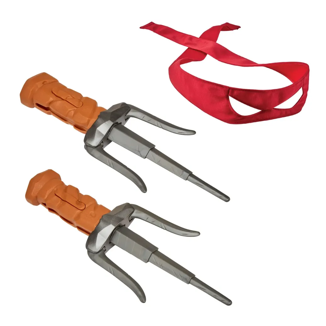 Teenage Mutant Ninja Turtles: Mutant Mayhem Raphael Transforming Sai