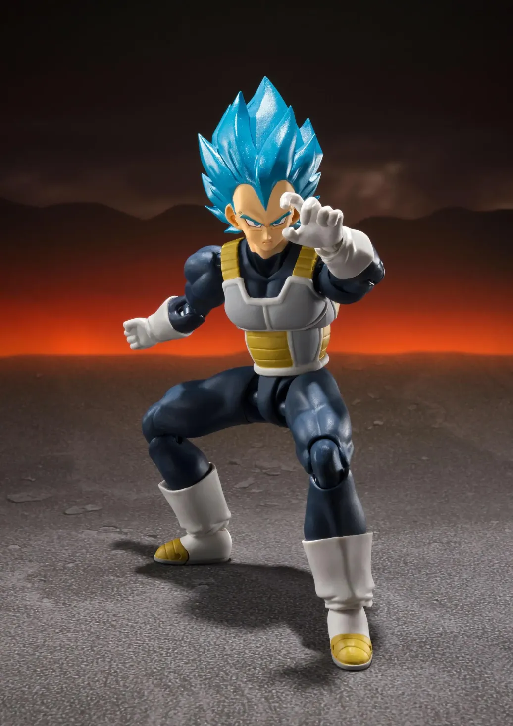 Dragonball Super Saiyajin God Super Saiyajin Vegeta S.H. Figuarts Actionfigur 14 cm