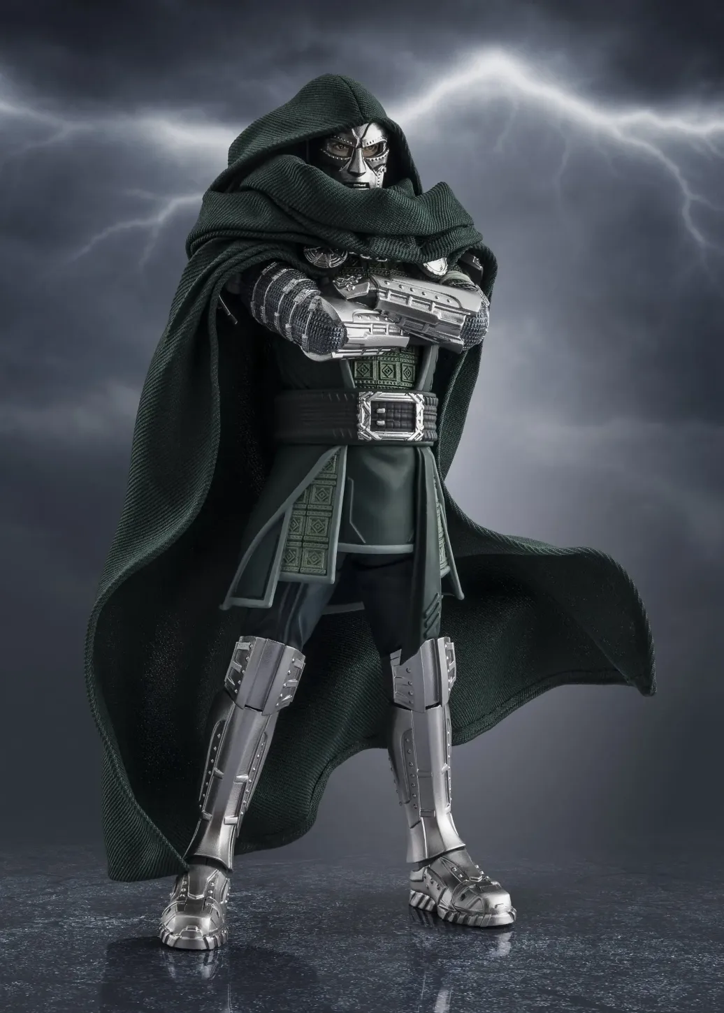 Marvel S.H.Figuarts Actionfigur Doctor Doom (Avengers: Doomsday) 16 cm