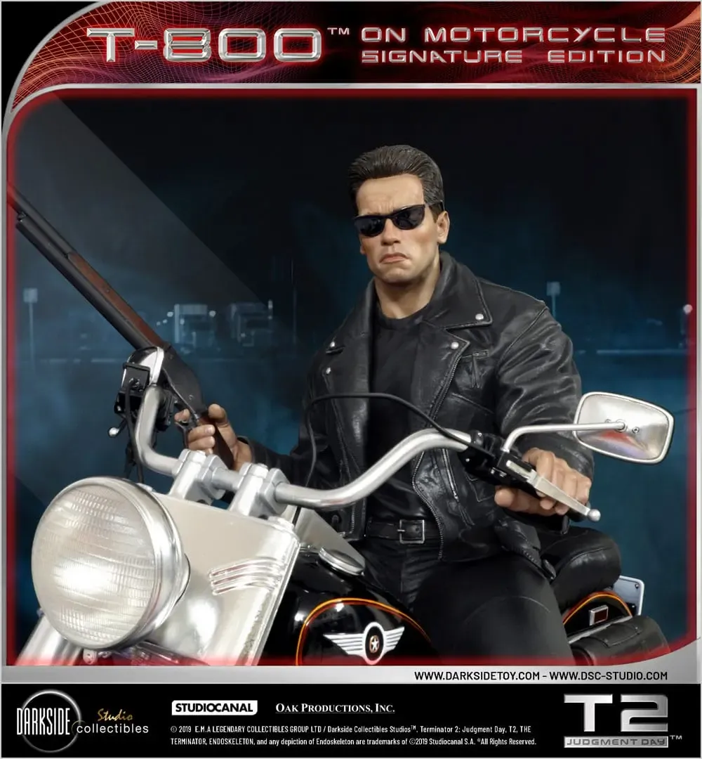 Terminator 2 Statue T-800 On Motorcycle Limited Signature Edition Exclusive 70 cm