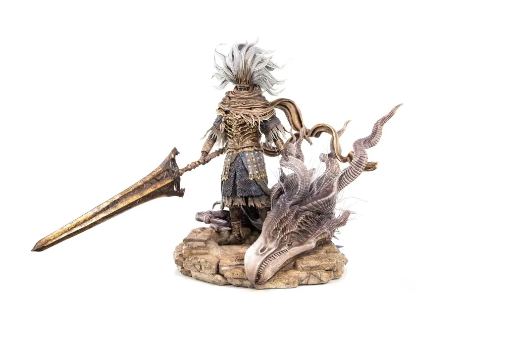 Dark Souls III Statue Nameless King 70 cm