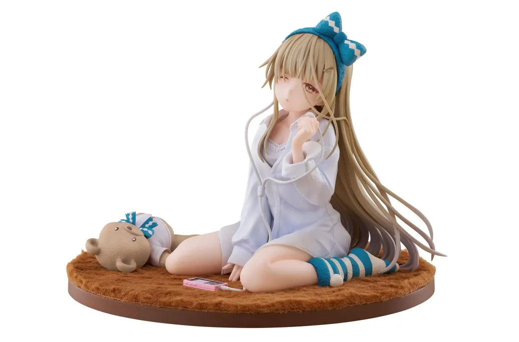The Angel Next Door Spoils Me Rotten F:Nex PVC Statue 1/7 Mahiru Shiina Relax Ver. 14 cm
