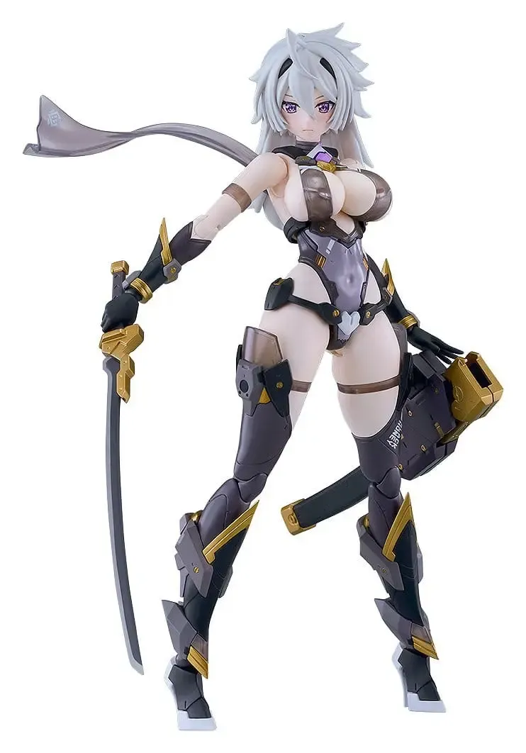 Cutie Honey Nova Plamatea Plastic Model Kit Black Honey 17 cm