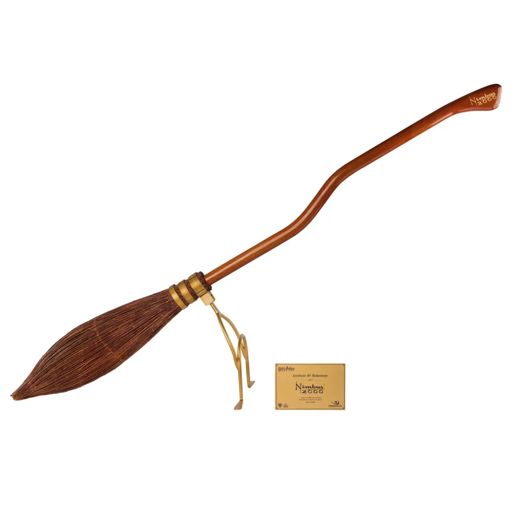 Harry Potter Replica Nimbus 2000 Zauberbesen
