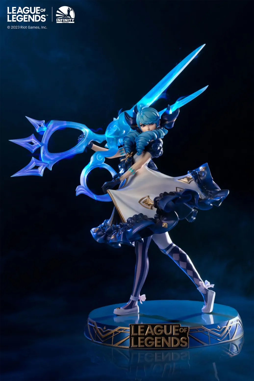 League of Legends The Hallowed Seamstress - Gwen Statue 39 cm