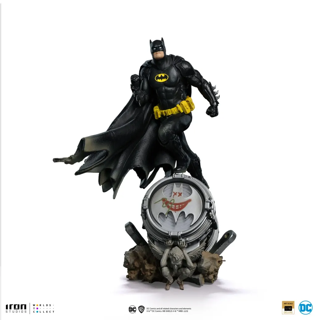 Batman Deluxe BDS Art Scale Statue 1/10 Black Version Exclusive 30 cm