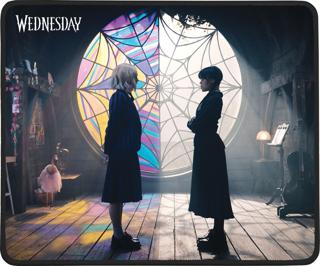 Wednesday M Mousepad Duel 32 x 27 cm