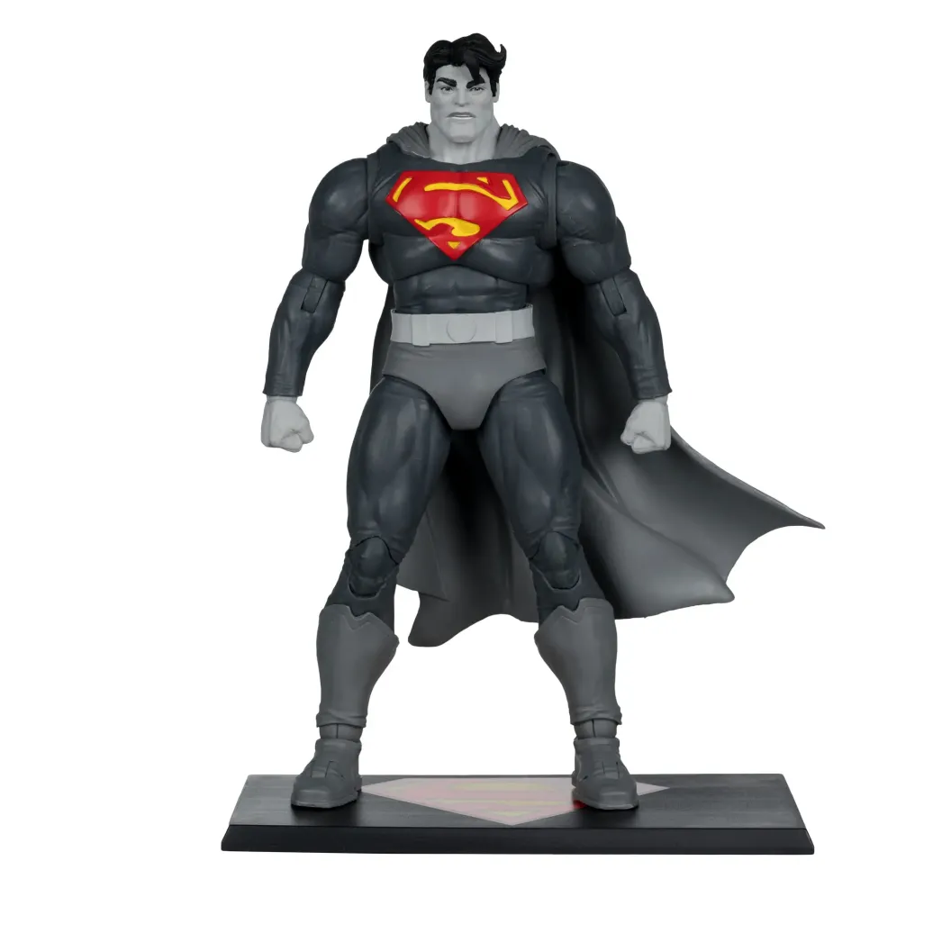 DC Multiverse Actionfigur Superman (The Dark Knight Returns) (Black & White Accent Edition) (Gold Label) 18 cm