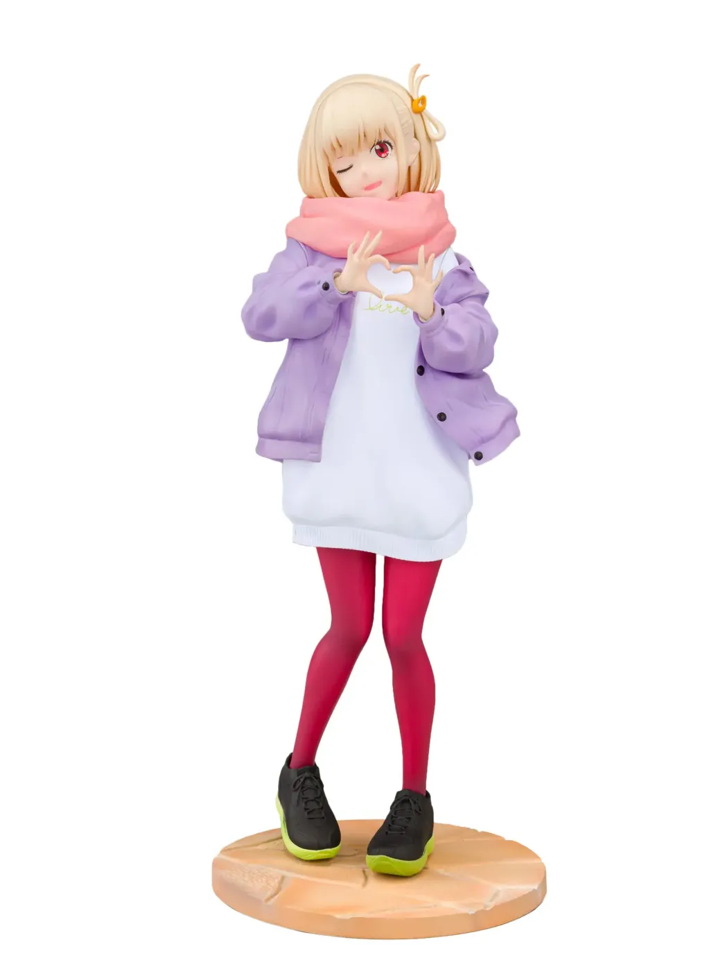 Lycoris Recoil PVC Statue 1/7 Chisato Nishikigi Winter Ver. 23 cm 