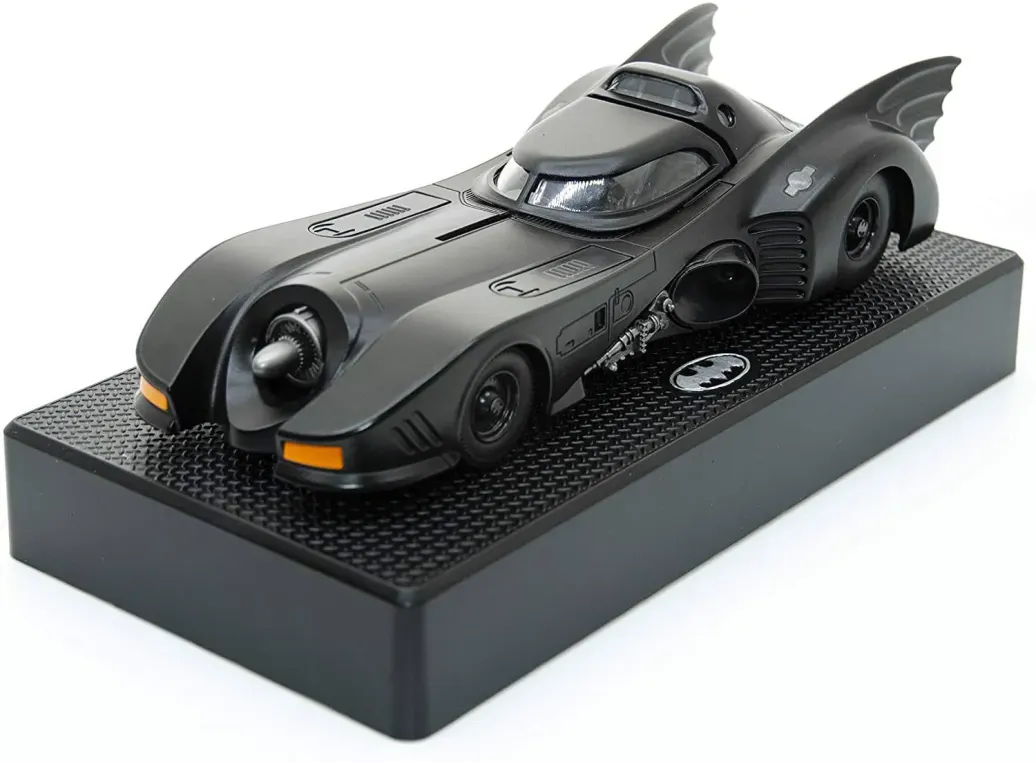 DC Comics Diecast Sprachgesteuertes Batmobile mit Bluetooth-Lautsprecher Funktion 10 cm