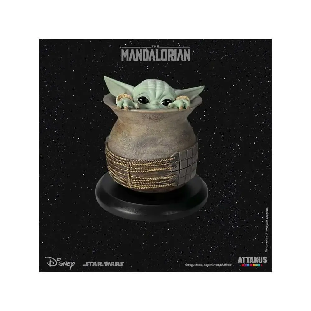 Star Wars: The Mandalorian Classic Collection Statue 1/5 Grogu in the Jar 9 cm