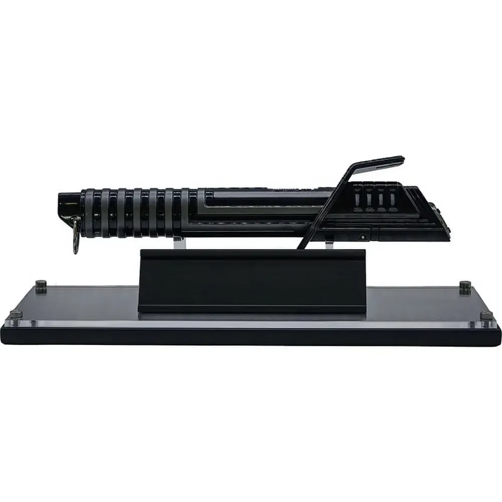 Star Wars: The Mandalorian - Darksaber 1:1 Scale Prop Replica