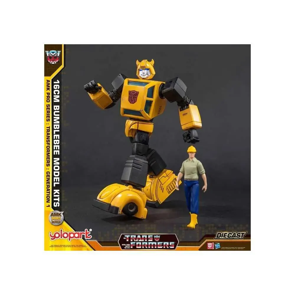 Transformers: Generation One AMK PRO Series Plastic Model Kit Bumblebee 16 cm