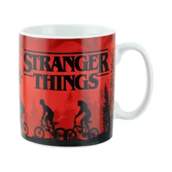 Stranger Things Tasse mit Aufkleber XL