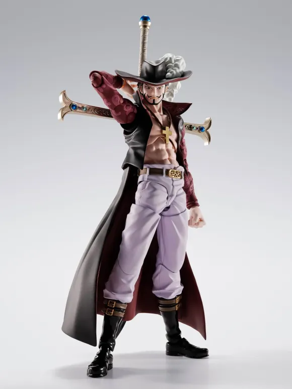 One Piece S.H.Figuarts Actionfigur Dracule Mihawk Hawkeye 17 cm      