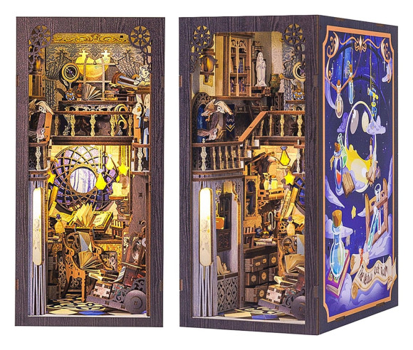 Book Nook Nebula Common Room 23 x 11 cm  