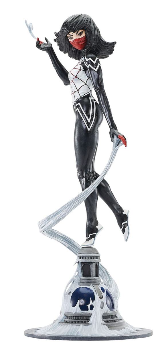 Marvel Premier Collection Statue 1/7 Silk 36 cm