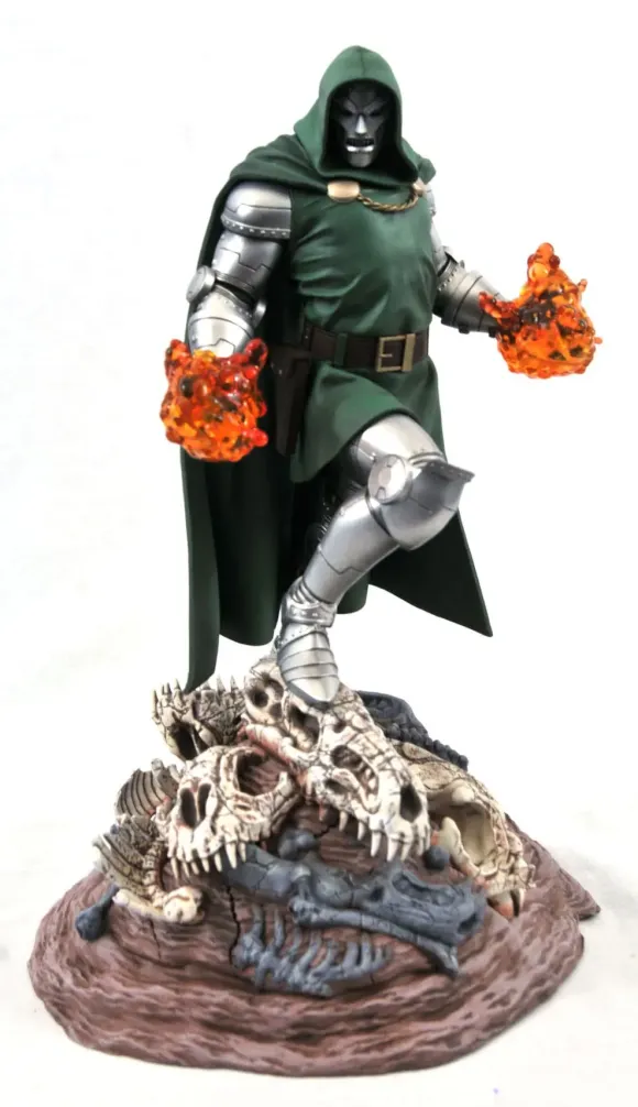 Marvel Comic Gallery PVC Statue Doctor Doom 25 cm