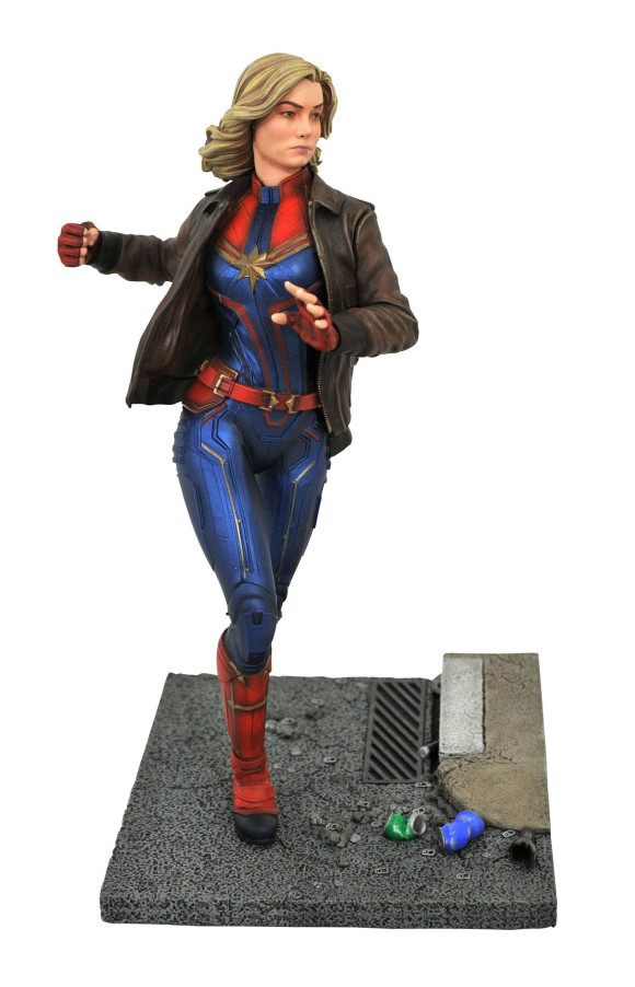 Captain Marvel - Marvel Movie Premier Collection Statue 28 cm