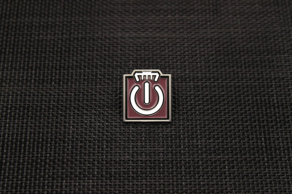Six Collection Ansteck-Pin Operator Icon Thatcher