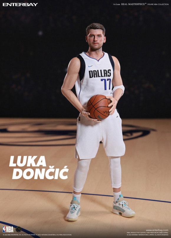 NBA Collection Real Masterpiece Actionfigur 1/6 Luka Doncic 30 cm