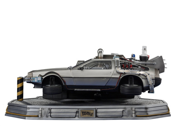 Zurück in die Zukunft II Art Scale Statue 1/10 DeLorean 58 cm