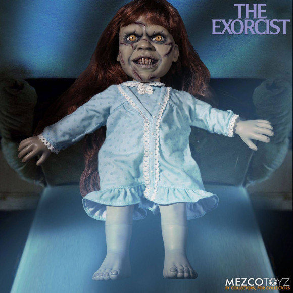 Der Exorzist Mega Scale Actionfigur mit Sound Regan MacNeil 38 cm