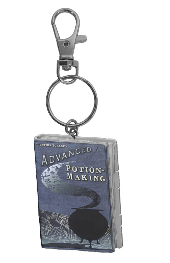 Harry Potter Schlüsselanhänger Advanced Potion-Making Book 11 cm