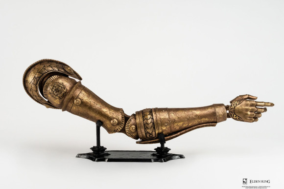 Elden Ring Replik 1/1 Arm of Malenia 85 cm