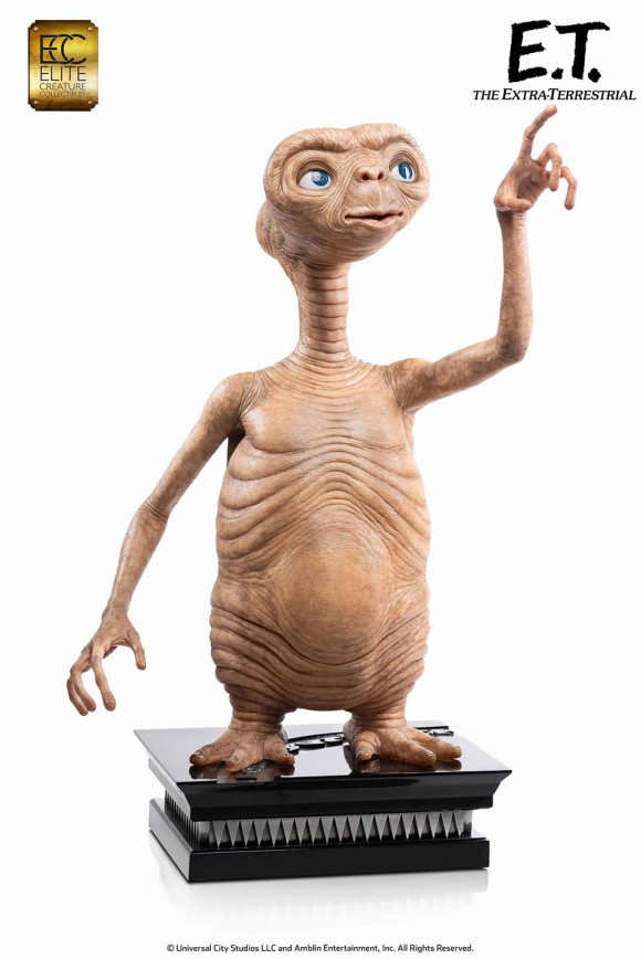 E.T. The Extra-Terrestrial Life-Size Statue E.T. 132 cm