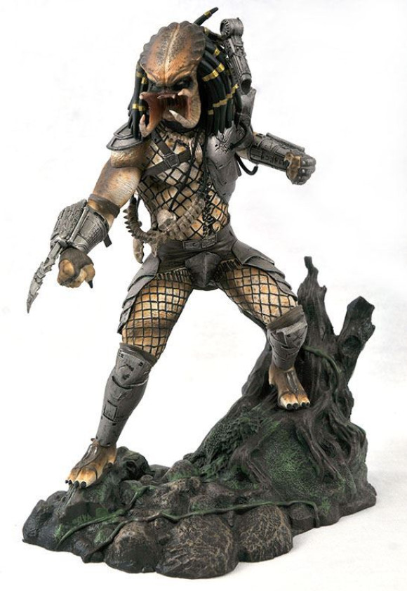 Unmasked Predator Movie Gallery Statue SDCC 2020 Exclusive