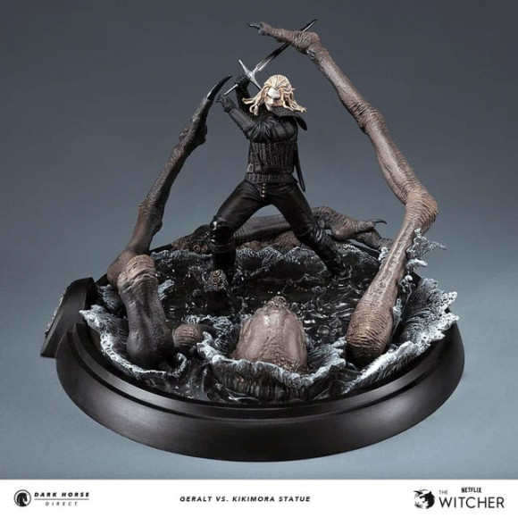 The Witcher 3 Statue Geralt vs. Kikimora 21 cm