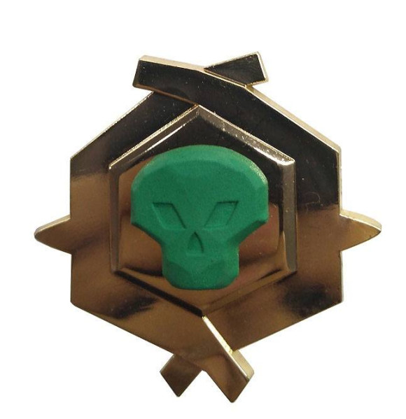 Sea of Thieves Pirate Legend Ansteck-Pin Limited Edition Glow In The Dark