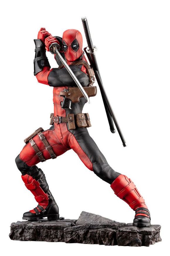 Marvel Deadpool Fine Art Statue 30 cm