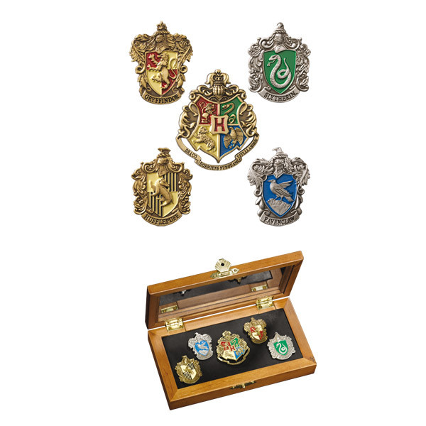 Harry Potter 5 Pins Collection hochwertige Anstecker in schöner Vitirine neu 