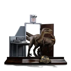 Jurassic Park Art Scale Statue 1/10 Raptors at the Kitchen's Door 28 cm