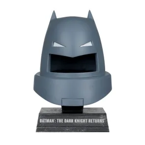 Batman DC Direct Mini-Replik 1/3 Gepanzerte Batman Maske (Dark Knight Returns) 18 cm