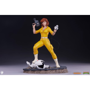 Teenage Mutant Ninja Turtles Premier Series Statue 1/4 April O'Neil 46 cm