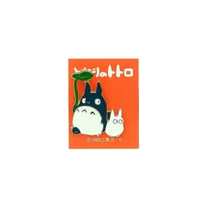 Mein Nachbar Totoro Anstecker Small and Middle Totoro with leaf