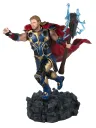 Thor: Love and Thunder Gallery Deluxe PVC Statue Thor 23 cm
