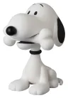 Peanuts UDF Series 20 Minifigur Snoopy with Bone 6 cm